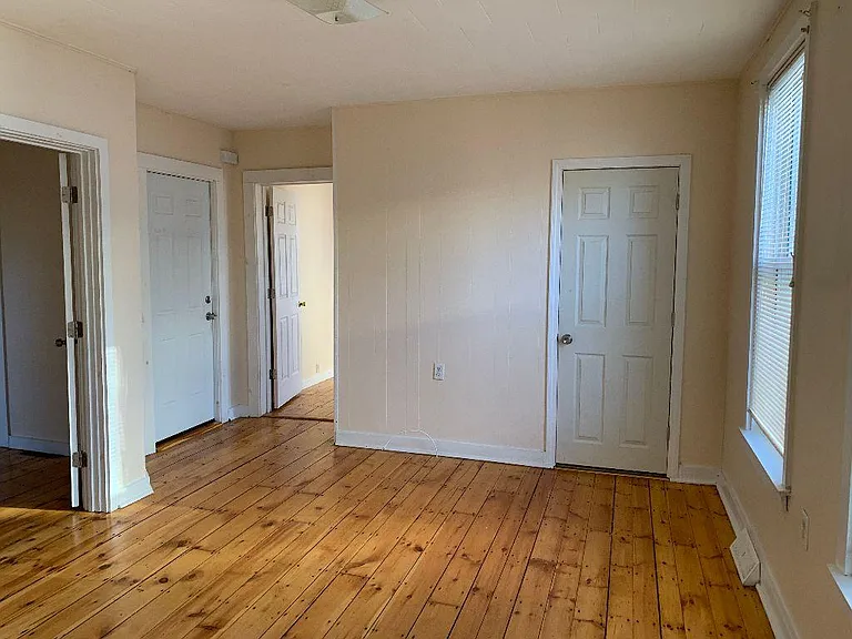 856 Valley St #A — Photo 8