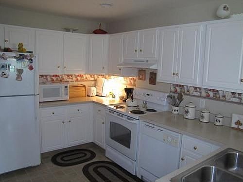 4th image of 25 Highmeadow Dr