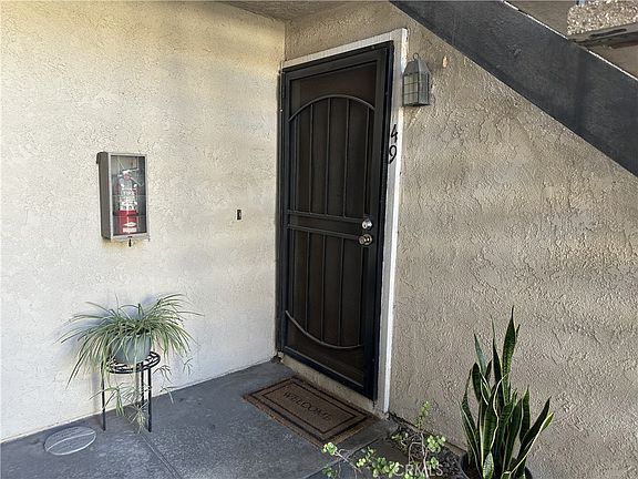 5th image of 8571 La Salle St Unit 49