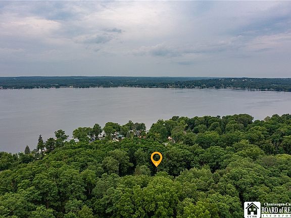3rd image of 6309 Shorelands Dr