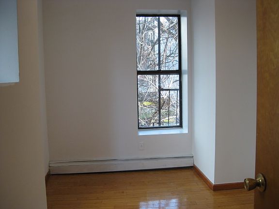 2nd image of 1657 Madison Ave #2C