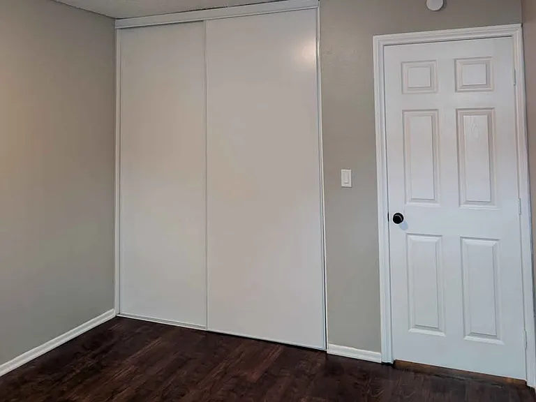 2242 Miramar Walk — Photo 5