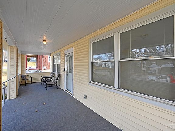4th image of 3859 Zinsle Ave