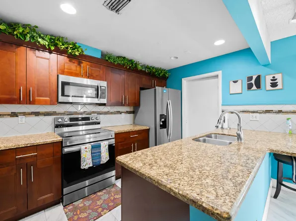 7838 KIMBERLY Boulevard, North Lauderdale, FL 33068