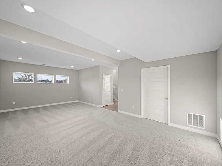 3513 SE Corbin Dr — Photo 41