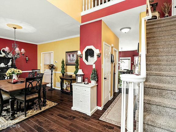 5th image of 9 Huckleberry Lane