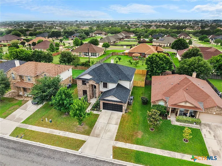5101 Birmingham Cir — Photo 41