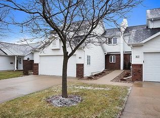 809 W Bent Oak Ln, Appleton, WI 54914