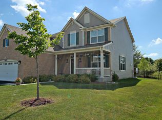 9505 Cummings St, Huntley, IL 60142