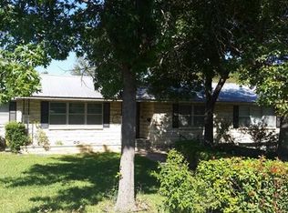 203 E 2nd St, Georgetown, TX 78626