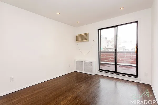 Rented by Mirador Real Estate | media 11