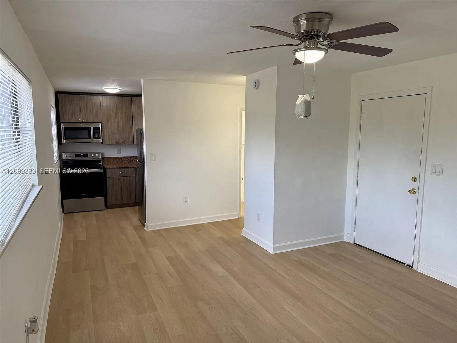 180 NE 71st St — Photo 2