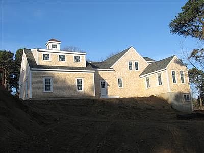 3rd image of 6 John Gilpin Lane
