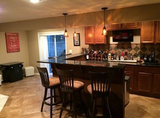 11916 Streamside Dr, Loveland, OH 45140