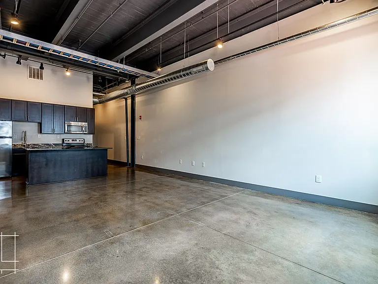 Wonder Bread Lofts — Photo 51