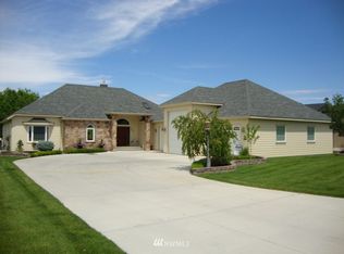 604 S Lupine Dr, Moses Lake, WA 98837