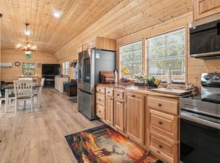 137 Summit Dr, Dover, TN 37058