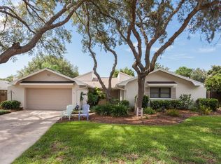 2025 Castille Dr, Dunedin, FL 34698