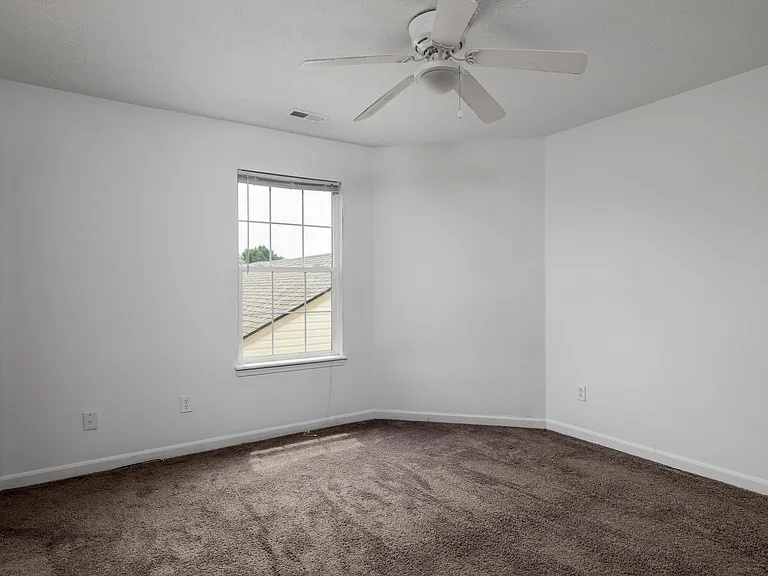 16776 Greensboro Dr — Photo 9