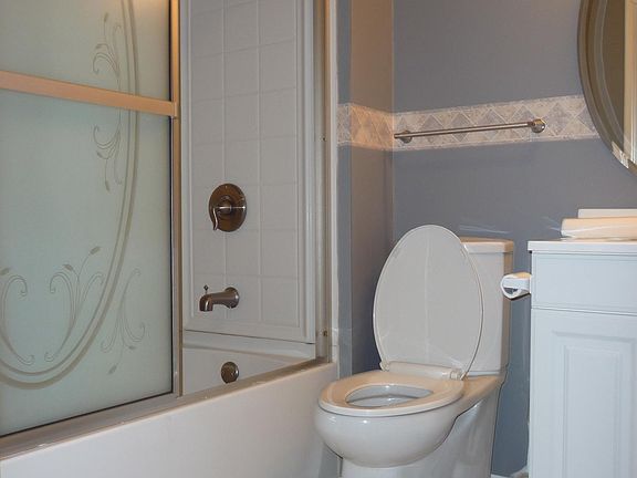 5th image of 2711 Wintergreen Dr #2711