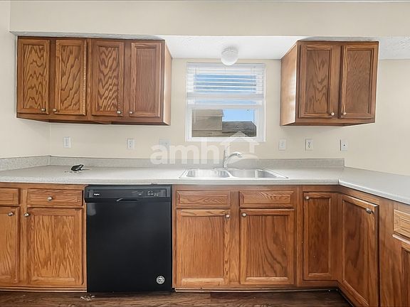 3rd image of 7011 Medford Ct