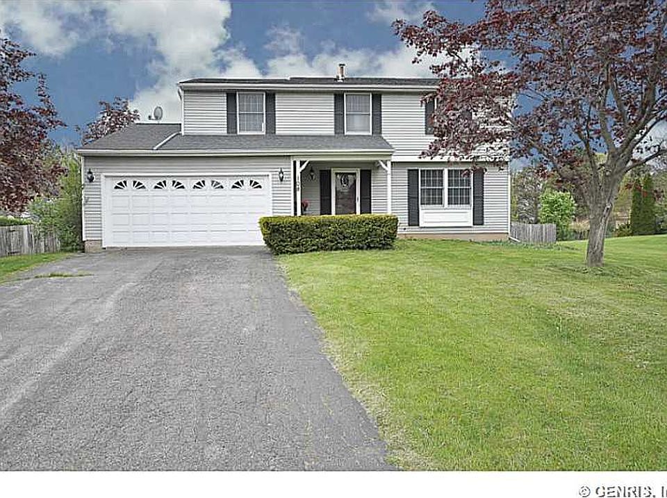 1st image of 108 Wildherd Dr