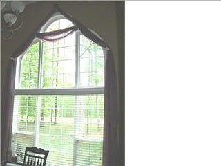 3rd image of 710 Lotus Dr