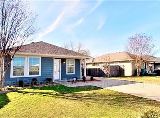 1614 S Montgomery St, Sherman, TX 75090