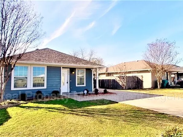 1614 S Montgomery St, Sherman, TX 75090