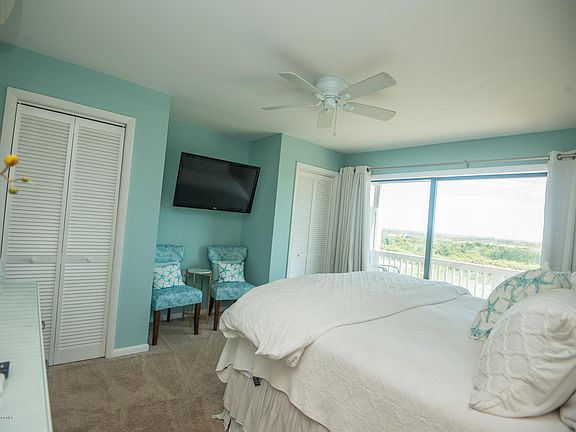 4th image of 5 Cedar Reef Dr Unit D105