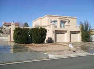 10517 Vista Del Sol Dr NW, Albuquerque, NM 87114