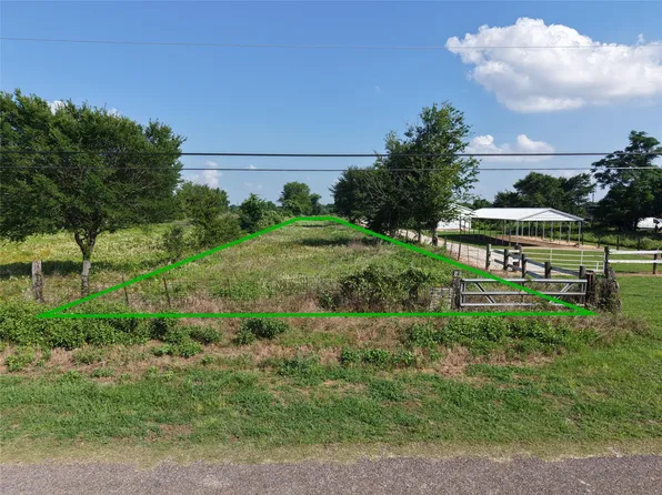 Crennan Ln, Hearne, TX 77859