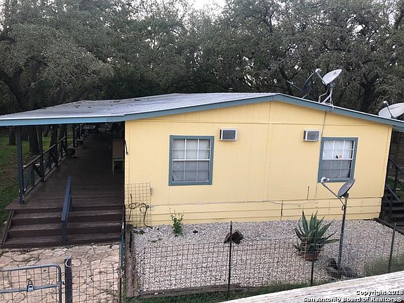2nd image of 185 Vista Grande