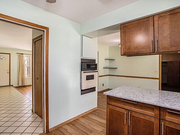4th image of 498 Morningside Dr