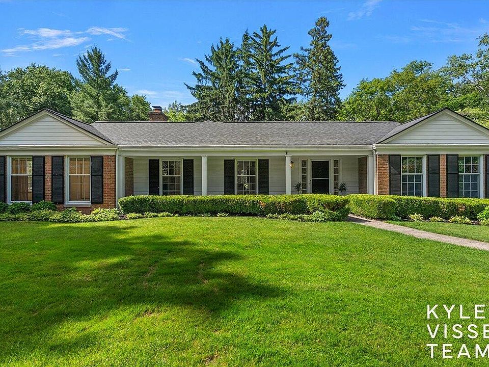 1st image of 2089 Robinson Rd SE