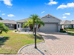 1148 Emerald Dunes Dr, Sun City Center, FL 33573