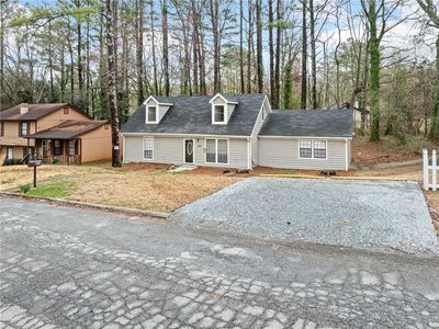 806 Longfellow Ct, Stone Mountain, GA, 30088