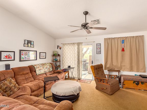 3rd image of 10312 E Primrose Ln