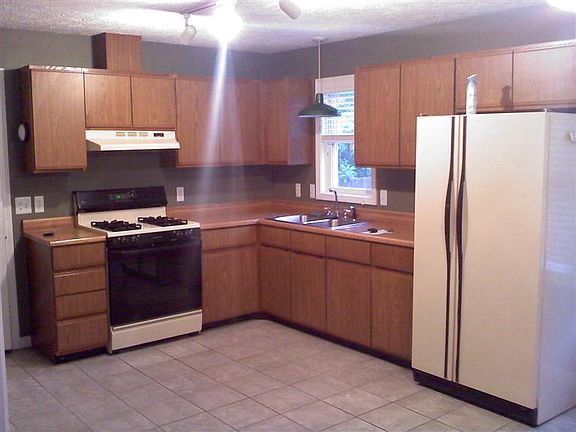 3rd image of 13430 Olin Lakes Dr