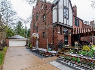 216 Lingrove Pl, Pittsburgh, PA