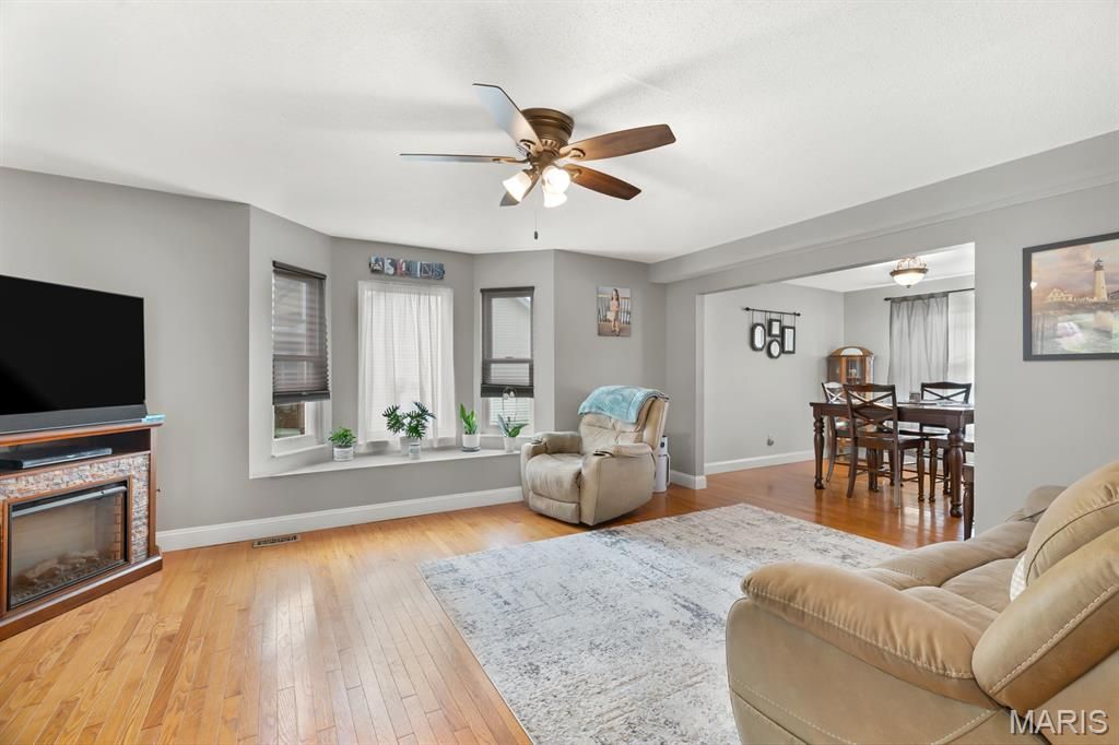 138 Emerald Way E, Granite City, IL - View 6