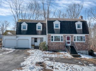 81 Fairy Lake Rd, Salem, CT 06420