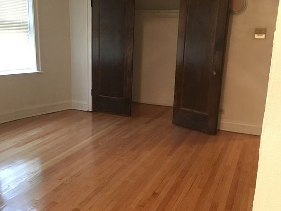 2nd image of 7759 S Prairie Ave #1