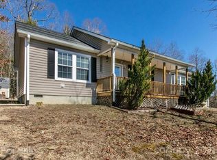 43 E Long View Vista Ln, Hendersonville, NC 28792