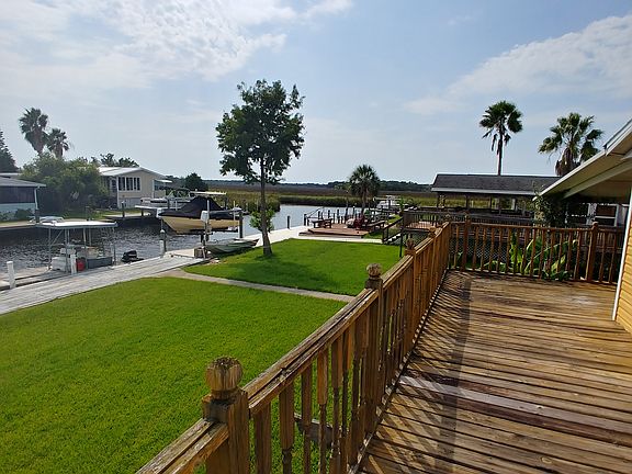 2nd image of 11706 W Brightwater Ct