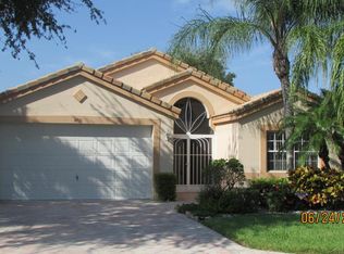 6776 Sun River Rd, Boynton Beach, FL 33437