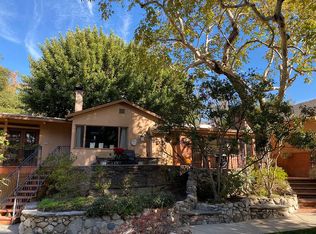 2005 Orchard Ln, La Canada Flintridge, CA 91011