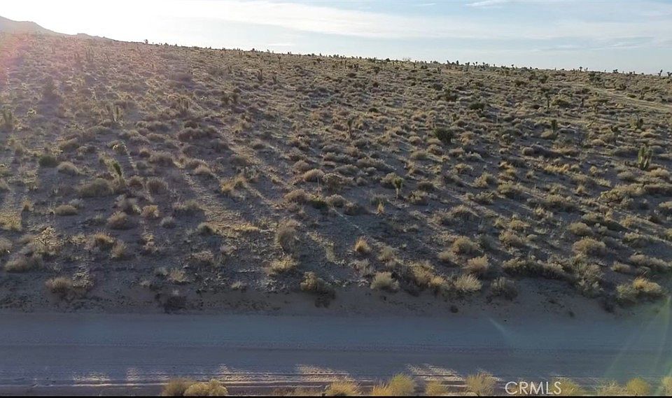 1st image of 13 Canyon View Rd