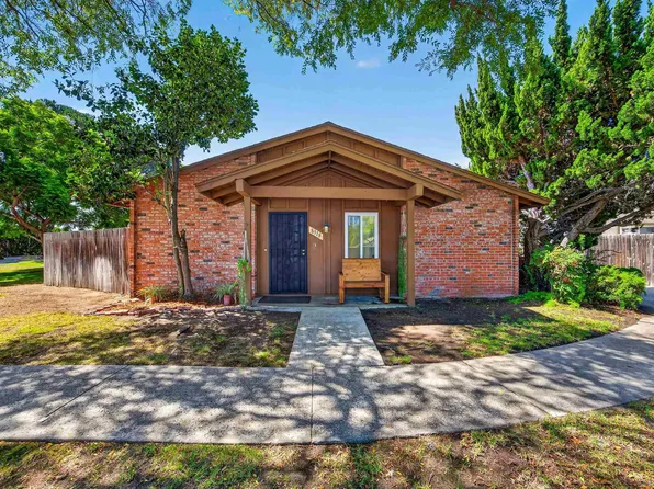 8318 Panorama Ridge Ct, Spring Valley, CA 91977