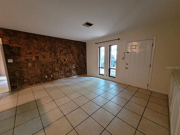 5th image of 4149 NW 19th Ter